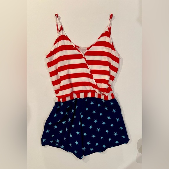 Tipsy Elves American Flag Red and White Striped Jumpsuit Blue Starry Bottom XS - Picture 11 of 15